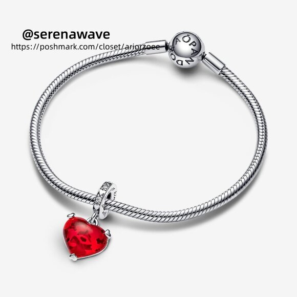 Pandora Disney Mickey & Minnie Mouse Kiss Red Murano Glass Dangle Charm - Picture 3 of 5